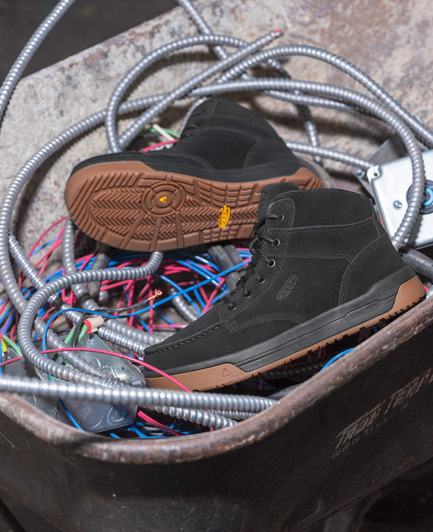 Men's Gibson Boot (Soft Toe) Black/Gum | Keen