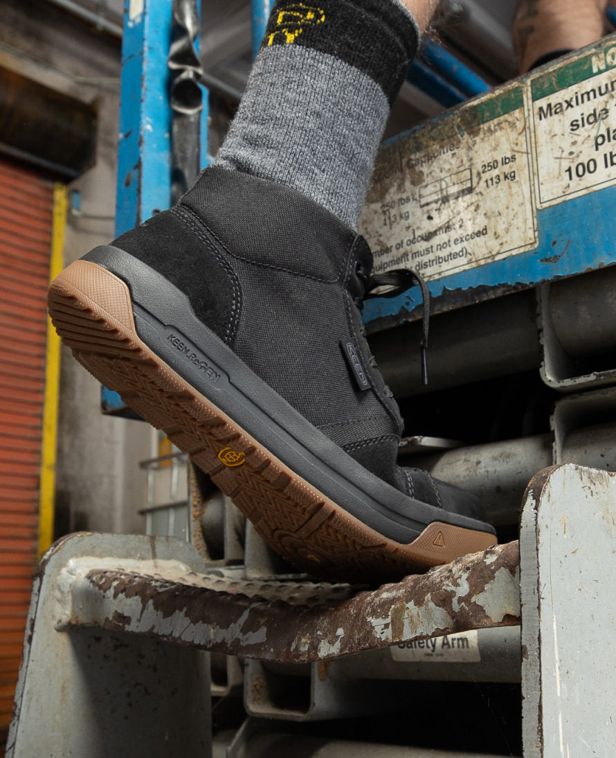 Men's Kenton Mid Work Shoe (Carbon Toe) Black/Gum | Keen