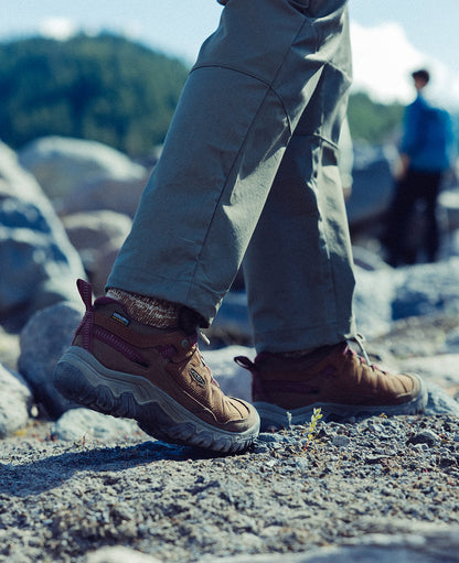 Women's Targhee IV Waterproof Hiking Shoe Bison/Beaujolais | Keen