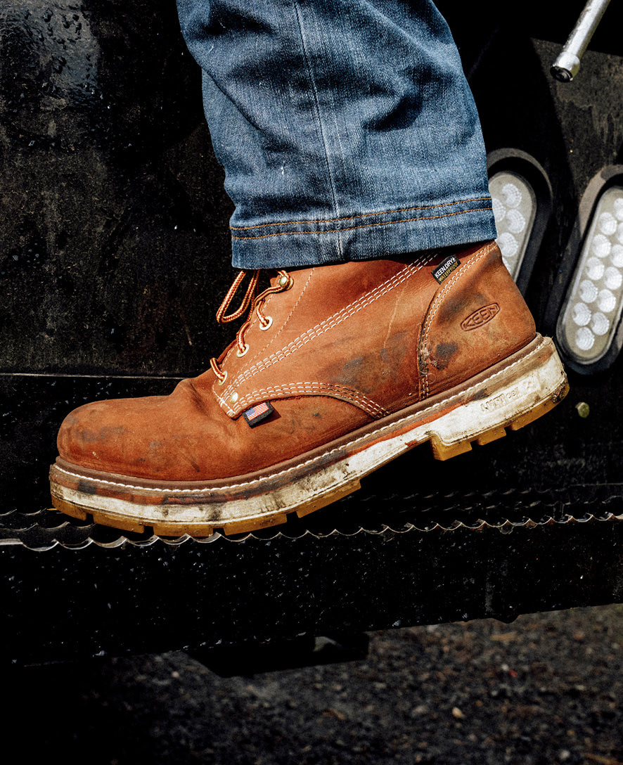 Men's Liberty 6" Waterproof 90° Heel Boot (Carbon Toe) Bombay Brown/Gum | Keen