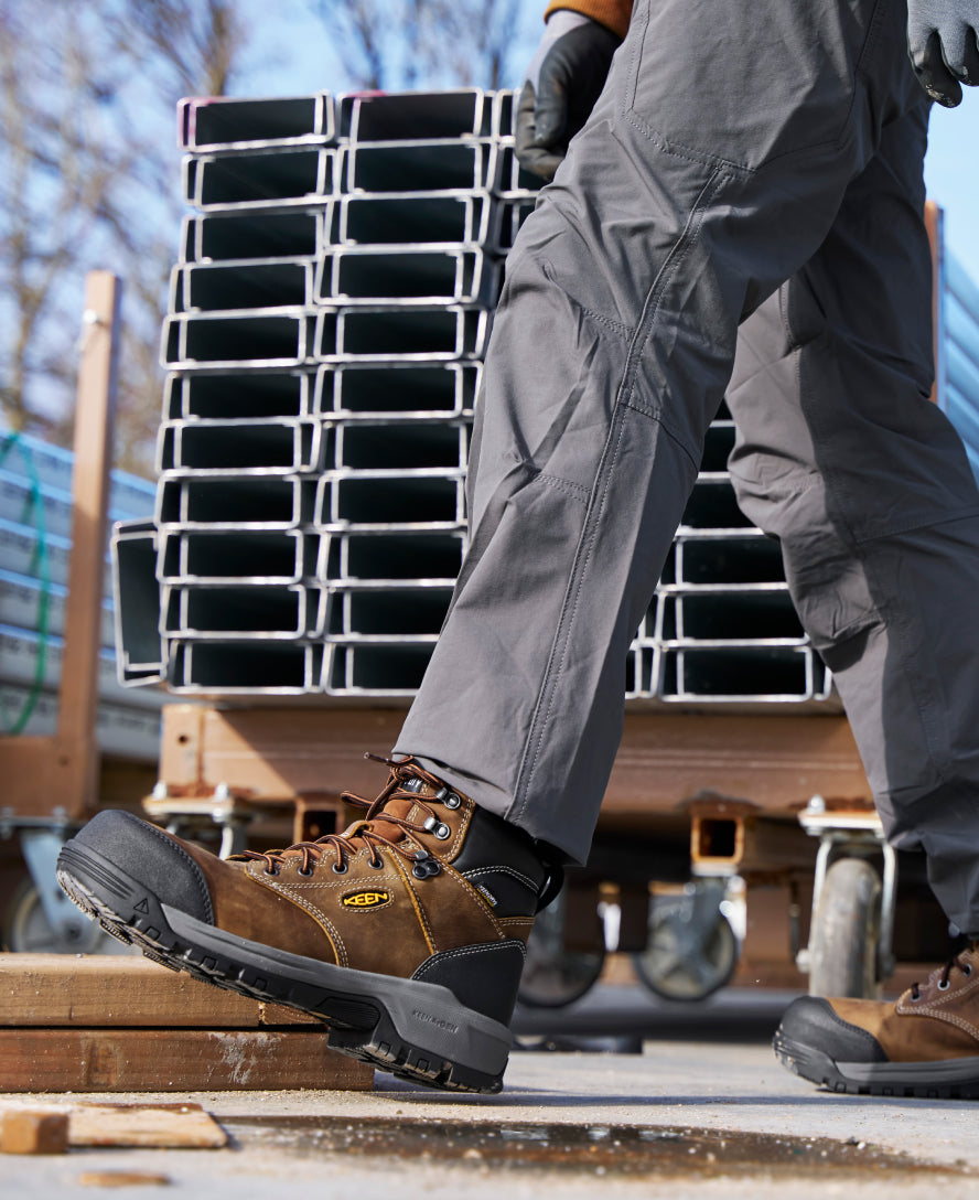 Men's CSA Evanston 6" Waterproof Boot (Carbon Toe) Bison/Black | Keen