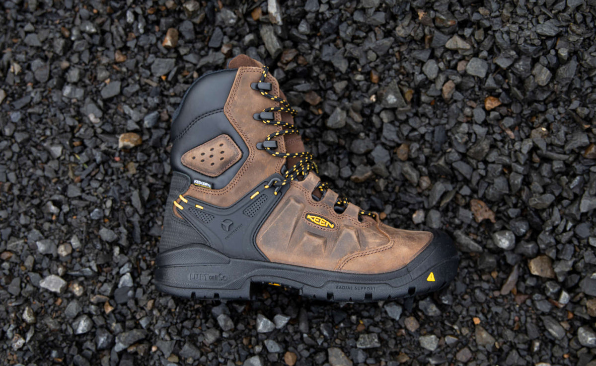 Men's Dover 8" Insulated Waterproof Boot (Carbon Toe) Dark Earth/Black | Keen