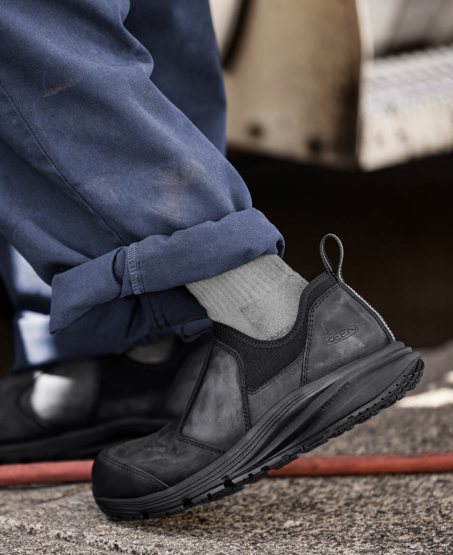 Men's Vista Energy+ Shift ESD (Carbon Toe) Coffee Bean/Black | Keen