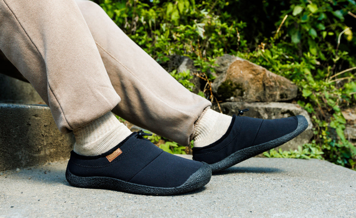 Men's Howser III Slide Black/Black Recycled | Keen
