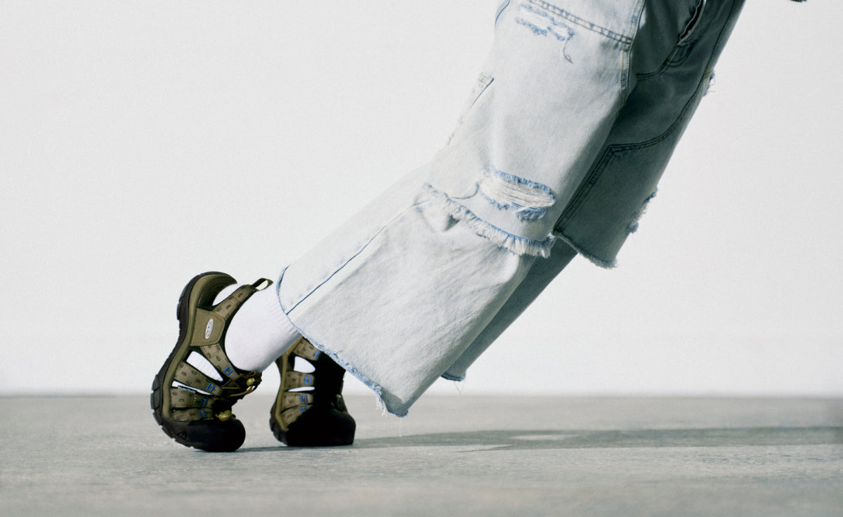 Men's Newport Retro Sandal x Études Studio Etudes Olive | Keen