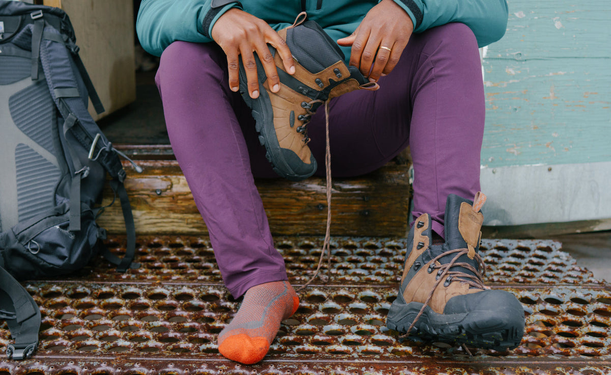 Men's Revel IV Polar Waterproof Boot Black/Lemon Curry | Keen