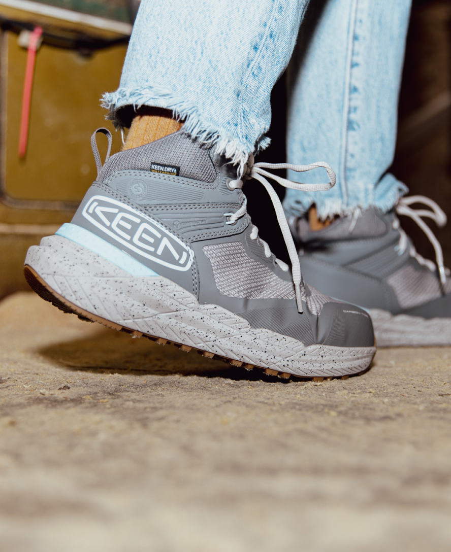 Women's Synchro Waterproof Work Boot (Carbon Toe) Steel Grey/Gum | Keen
