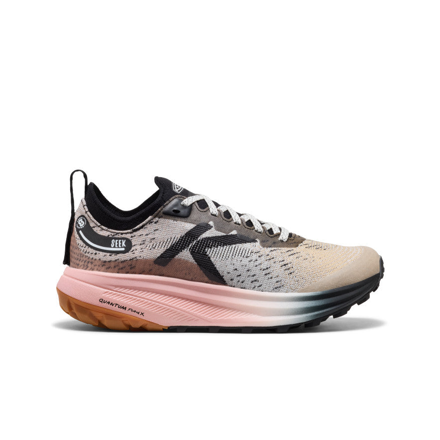 Women's Seek Trail Running Shoe Black/Sunset Sand | Keen