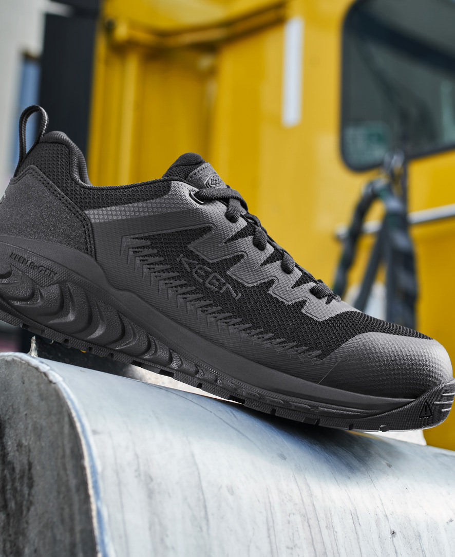 Women's Arvada ESD Work Sneaker (Carbon Toe) Black/Black | Keen