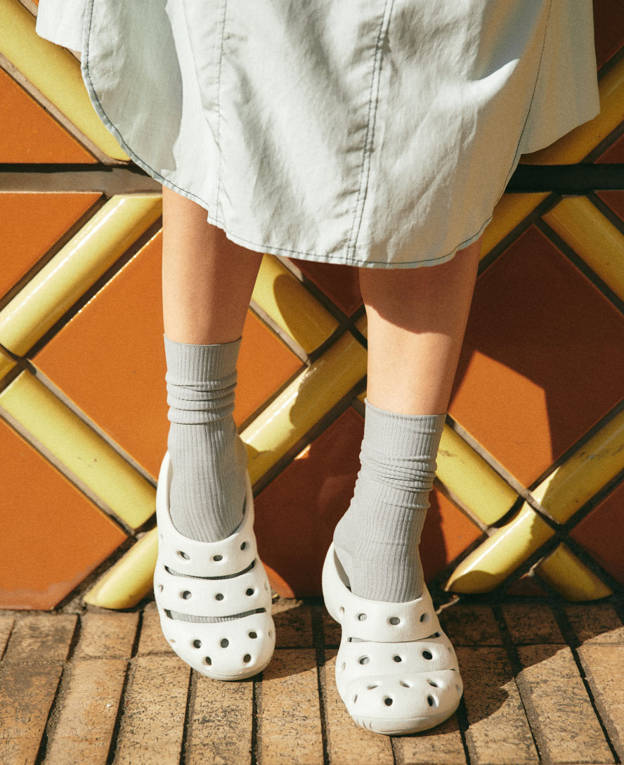 Women's Yogui Clog Safari/Silver Birch | Keen